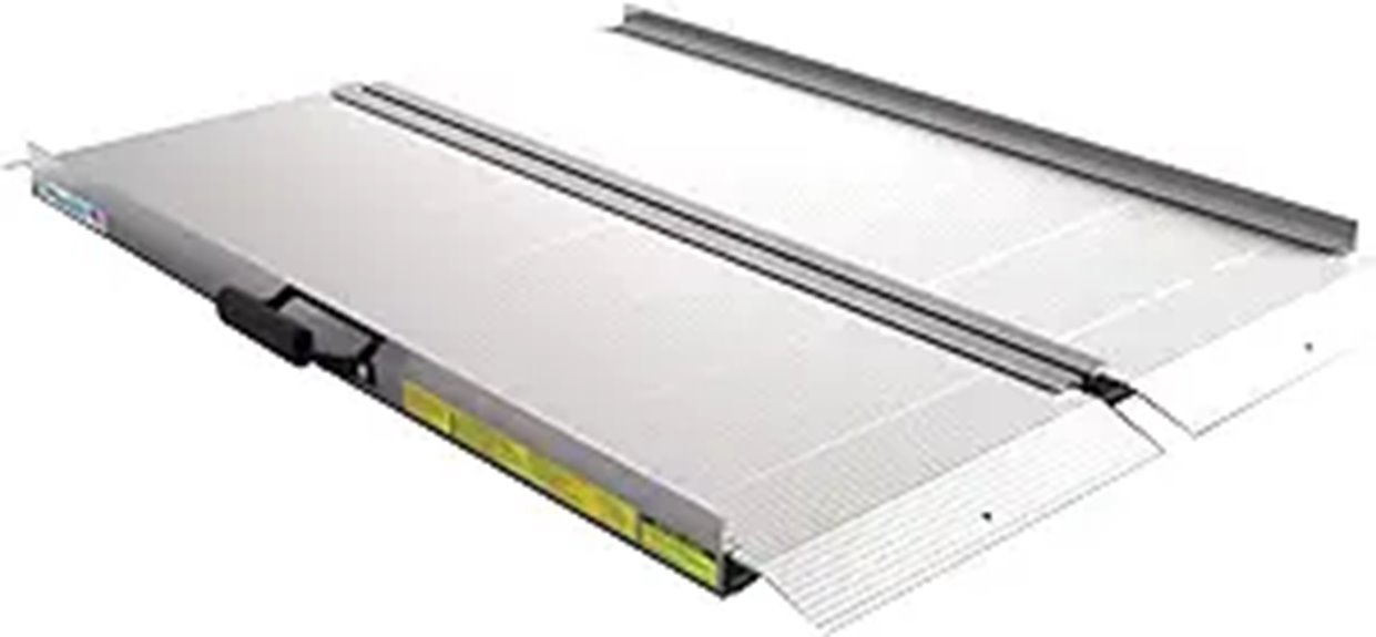 EZ-ACCESS TRAVERSE Singlefold Portable Loading Ramp 4'